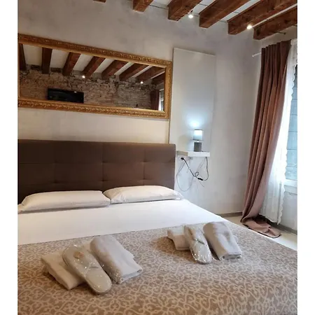 San Marco 865 - Luxury And Central-2